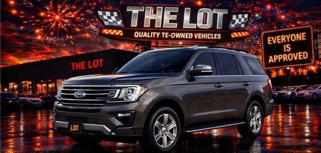 2021 Ford Expedition XLT's photo